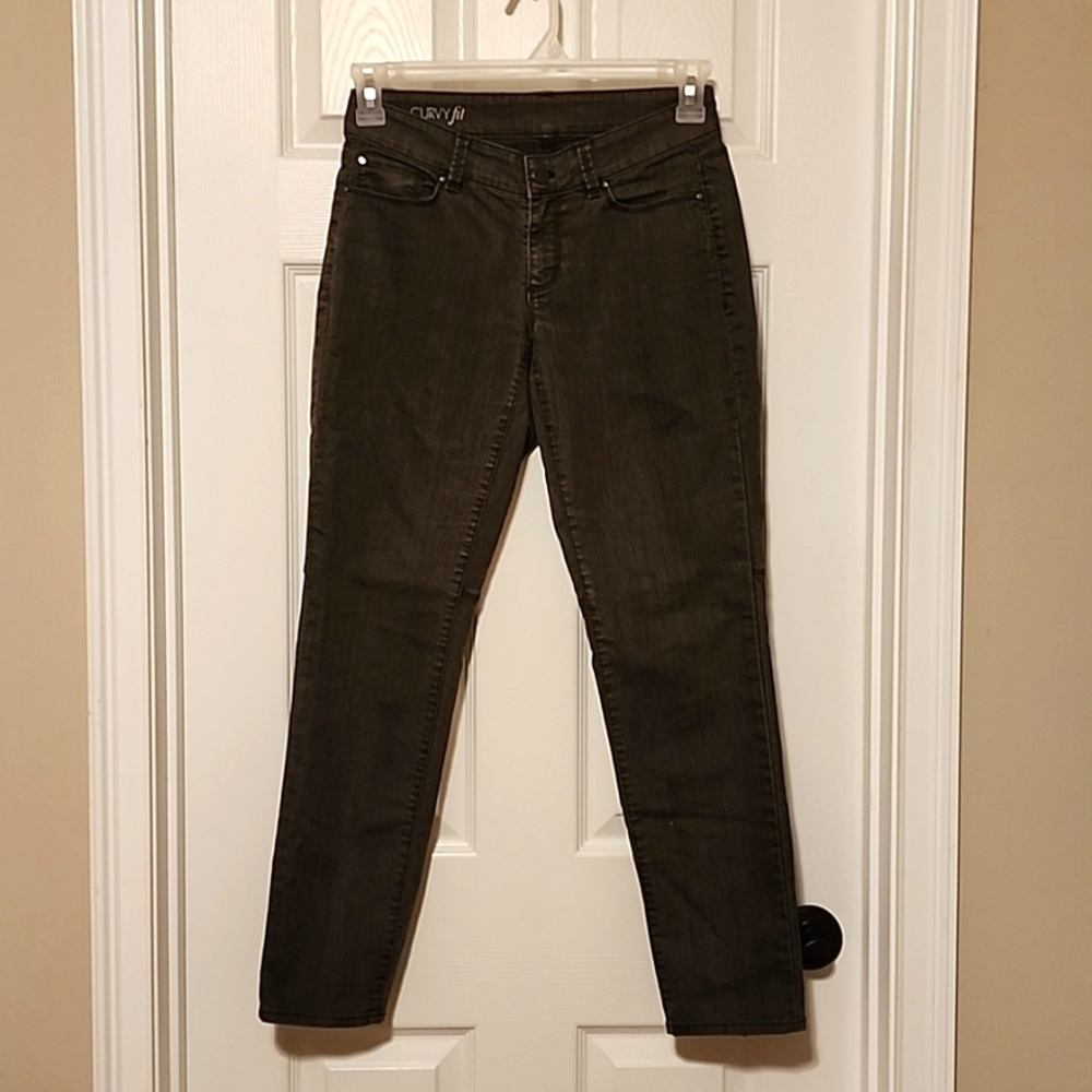 ANN Taylor Curvy Fit Gray Denim Jeans With Zipper Legs, Size 2P